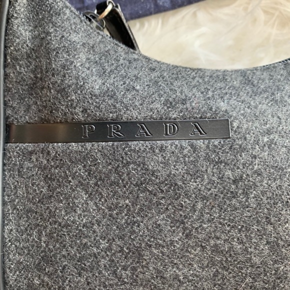Vintage Prada woolen hobo - Picture 4 of 7